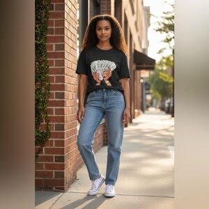 SHEIN Black Graphic Short Sleeve Tee